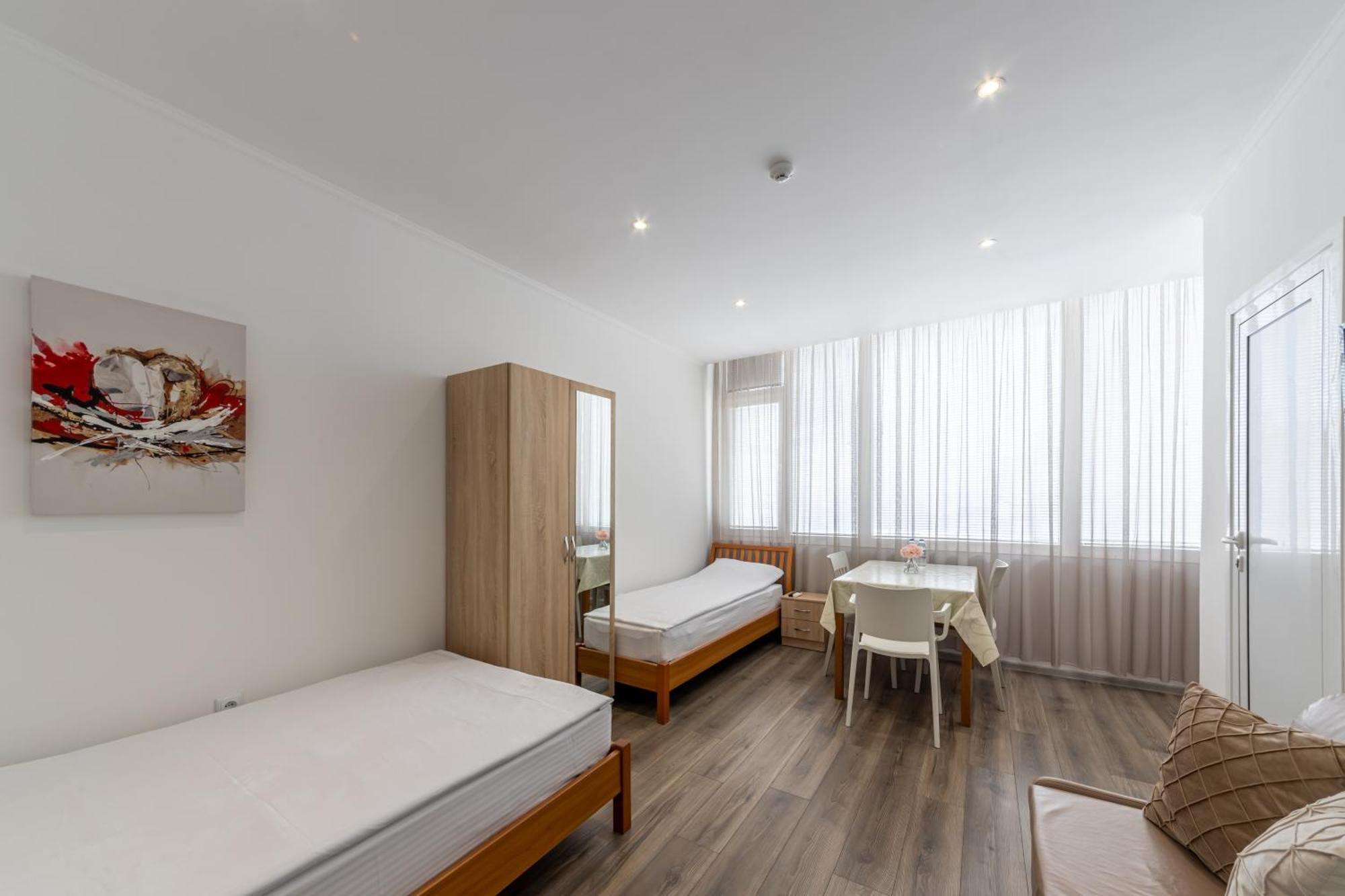 E-Home Apartments Varna Esterno foto